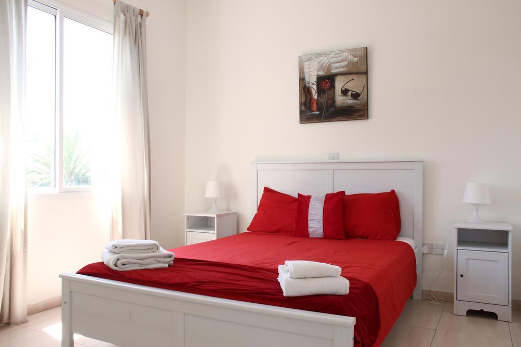 Constantia Gardens Apartments Paphos Exterior foto